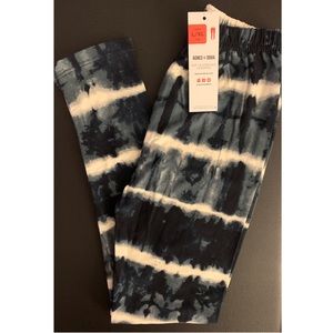 NWT - Kids Leggings - L/XL (7-10) - Agnes & Dora